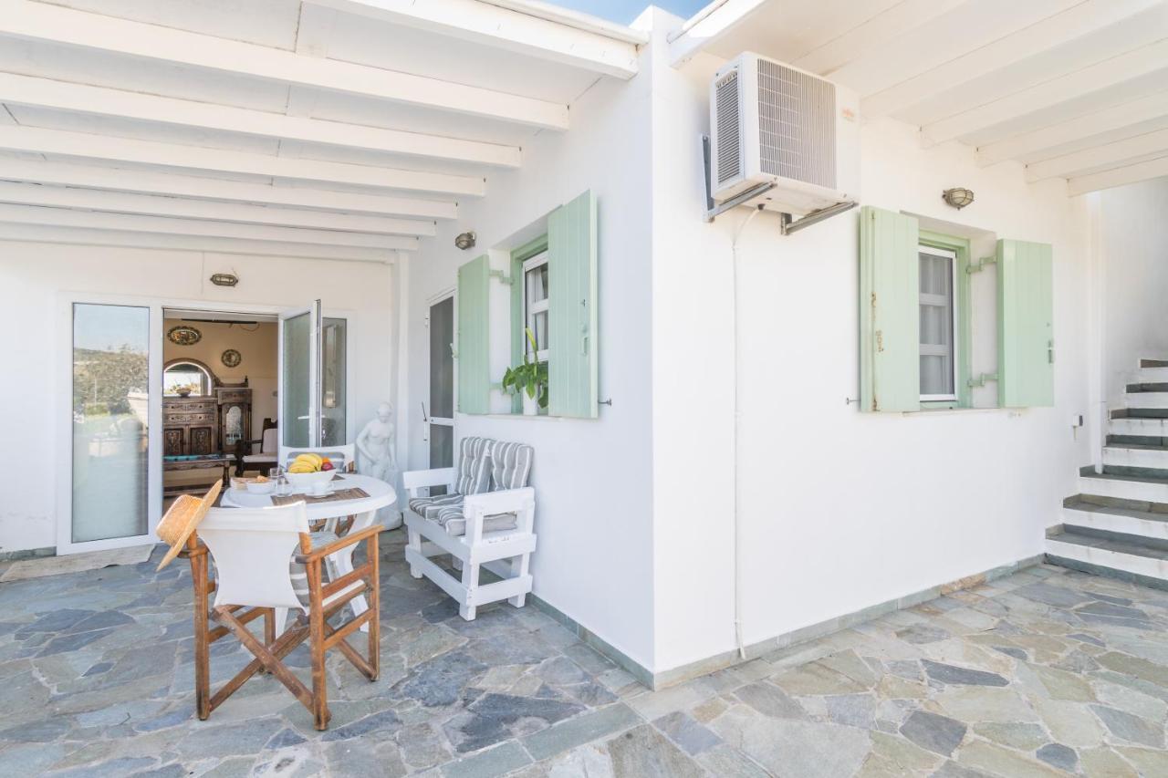 Lina And Babis' Home Adamantas Exterior photo