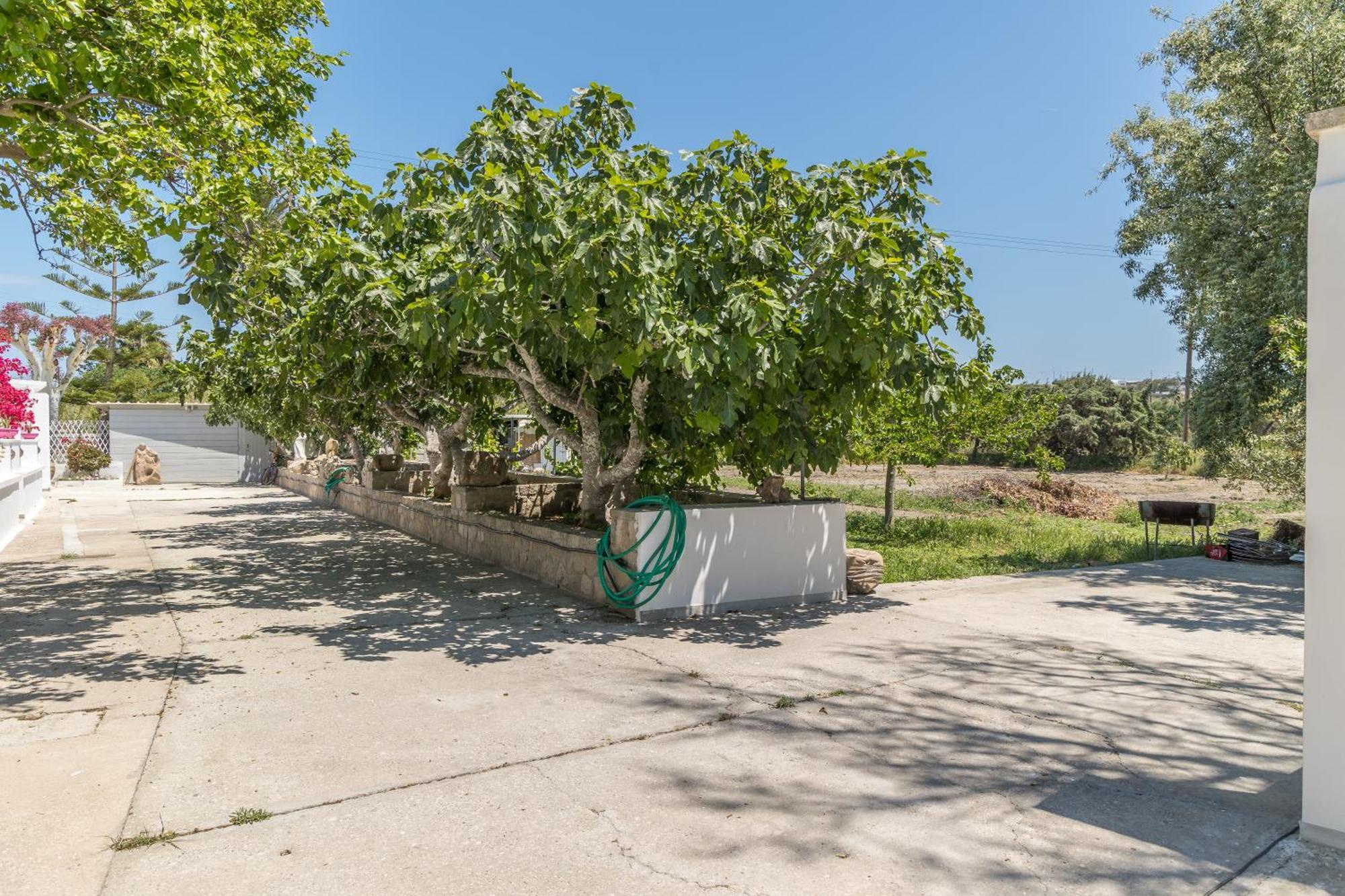Lina And Babis' Home Adamantas Exterior photo